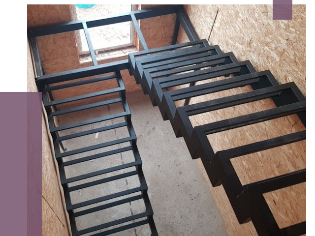 Демонтаж лестниц на металлокаркасе в Мариинске от 7343 руб. за м²