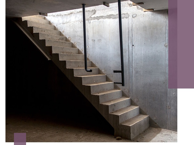 Изготовление и монтаж лестниц в подвале в Мариинске