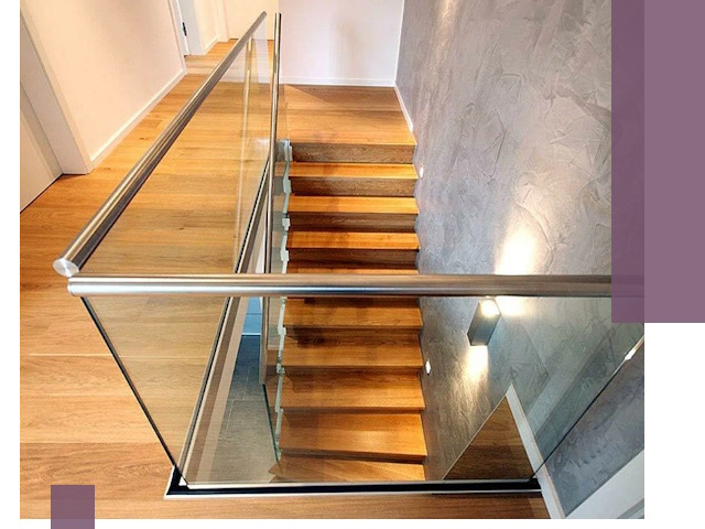 Перила для лестницы в доме — изготовление и монтаж в Мариинске