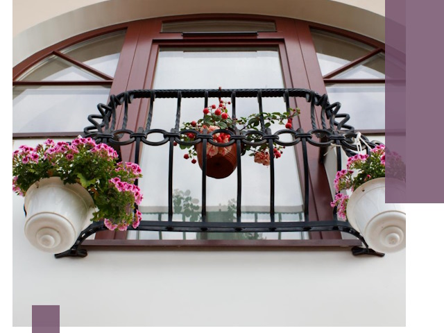 Изготовление и монтаж французских балконов в Мариинске