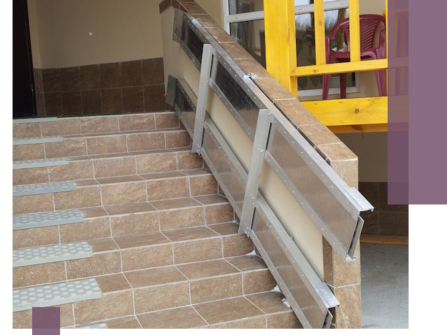 Откидные пандусы под ключ в Мариинске — монтаж и демонтаж