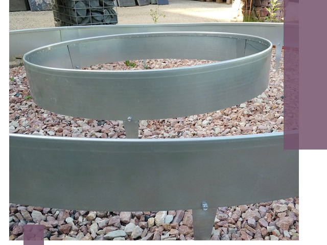 Нержавеющие бордюры под ключ в Мариинске — изготовление и монтаж