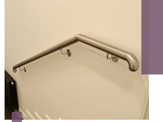 Изготовление пристенных поручней в Мариинске под ключ за сроки